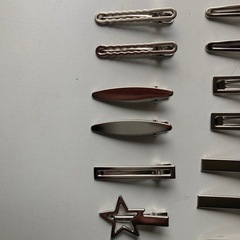 ヘアクリップ 22個セット 髪留め の画像