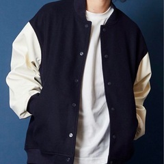 JUNRED スタジャンの画像