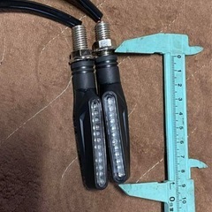 LEDウインカー アンバー色　2個1セットの画像