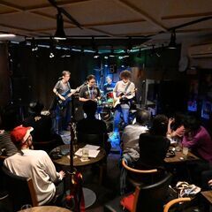 シニア、お1人様、初心者、そしてベテランさんも歓迎！趣味の音楽コミュニティで、新たな仲間と音楽の楽しさを再発見しませんか？ - さいたま市