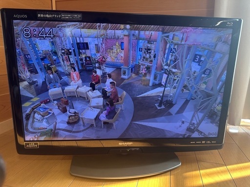 取引中　テレビ32インチ