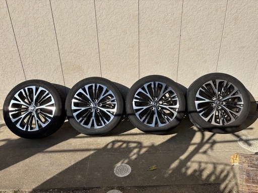 ヤリスクロス純正サマータイヤ、ホイール4本セット