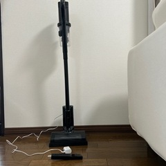 値下げしました。アイリスオーヤマ　充電式サイクロンステッククリーナー