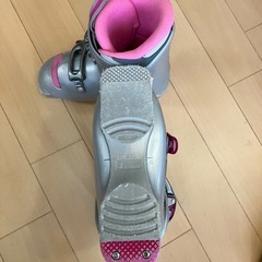 スキーブーツ(子ども用)の画像