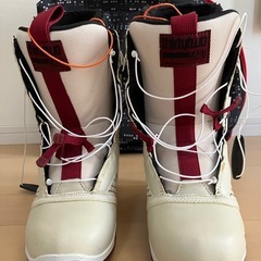 スノーボードブーツの画像
