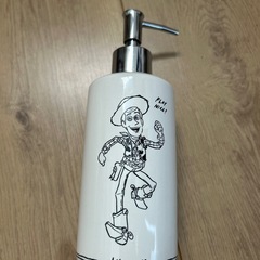 ディズニーのポンプの画像