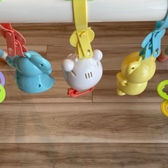 美品⭐︎ベビーズFun Funジムの画像