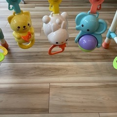 美品⭐︎ベビーズFun Funジムの画像
