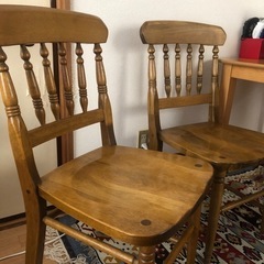 伸長式ダイニングテーブルの画像