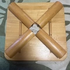 ニトリ　天然木折り畳みテーブルの画像