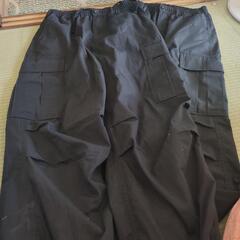 スーパーワイド　カーゴ　ワークパンツ GU