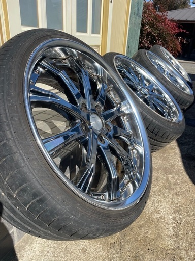 ワーク　シュバート19インチ