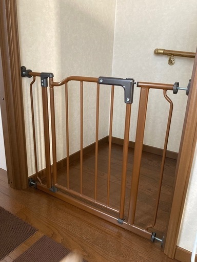 ベビーゲート