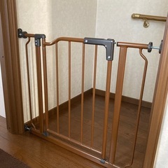 ベビーゲート