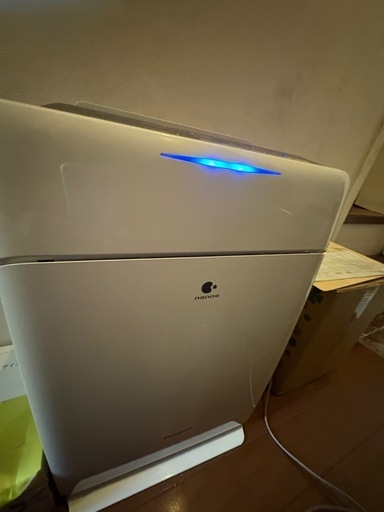 ナノイー空気加湿清浄機
