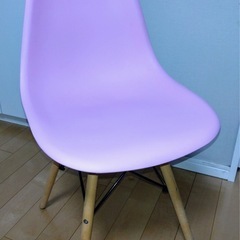 綺麗・美品 ダイニング チェア イームズ風 ピンク