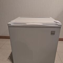 (小型)電子冷蔵庫をお譲りします！