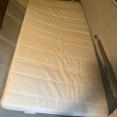 IKEA二段ベッドの画像