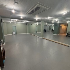 2/4 新オープンダンススタジオ プロダンサーの下でダンスを習ってみませんか！！の画像