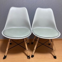ニトリ椅子２脚