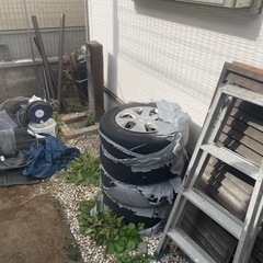 脚立　タイヤ　散水ホース