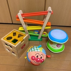 赤ちゃんおもちゃ4点