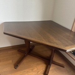 ダイニングテーブル1➕ベンチシート2