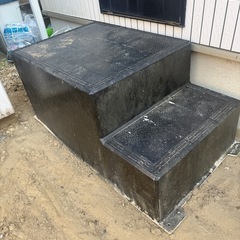 勝手口　踏み台