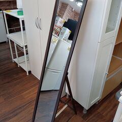 スタンドミラー　ブラウン　スリム　鏡　姿見　サイズ（約）幅30×奥3×高150　　■近隣配送無料 買取GO‼　栄和店の画像