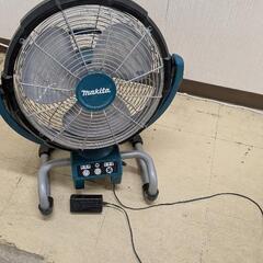 【取引中】makita(マキタ) 14.4/18v充電式産業扇 ...