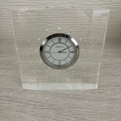ミキモトの置き時計