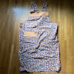 【お渡し済】 22203花柄エプロン