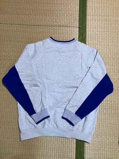 XLARGEトレーナー　