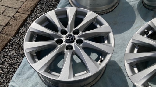 トヨタ　カムリ　純正ホイール　17インチ　中古　4本　シルバー　7.5J +45 PCD 114.3