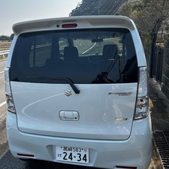 平成25年式 白 ワゴンR ターボ車 禁煙車の画像