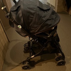 Combi ベビーカー