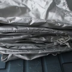 キャンプ道具や工具など色々使えるバックです　まとめて１９個の画像