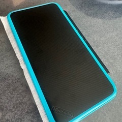 NEW ニンテンドー 2DS LL ブラック/ターコイズ
の画像