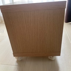 キャスター付きテレビ台（58×31×29）の画像