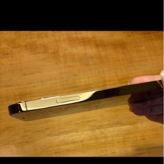 キレイなiphone12 Pro Gold256gbの画像