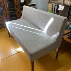 2人掛けソファ　グレーの画像