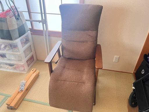リクライニングチェア