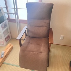 リクライニングチェア