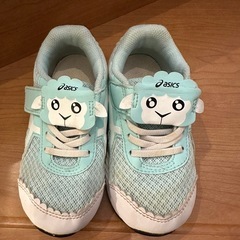 子供靴　
アシックス　16センチ