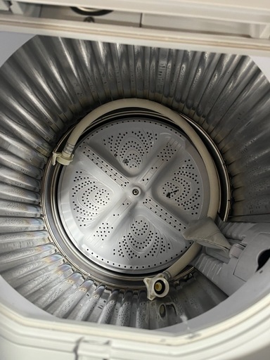 D0475 シャープ洗濯機乾燥機21年5，5kg 　