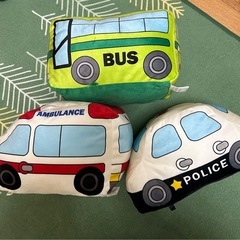 車のクッション3点セット☆の画像