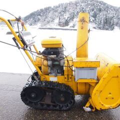 除雪機黄色イセキYSR550実動富山、石川、金沢の画像