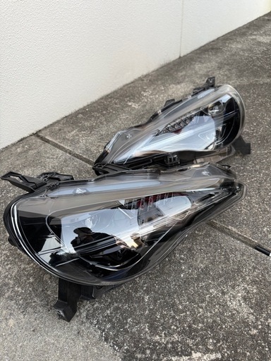 86 zn6用 Vland IS仕様ヘッドライト 沖縄県内限定