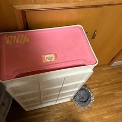 衣装ケース ②