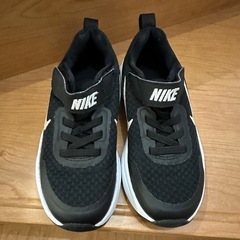 子供靴　NIKE 17センチ　